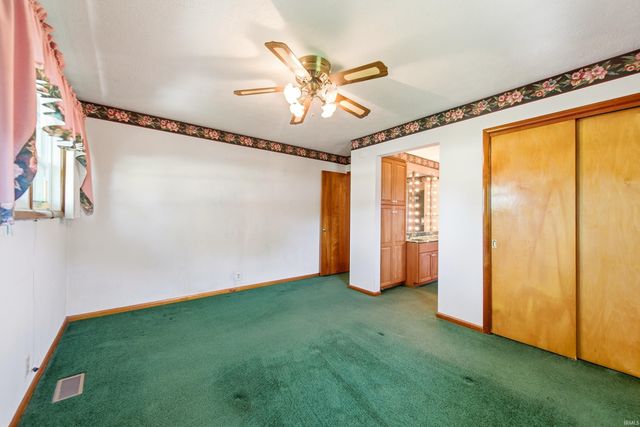 5028 S Old State Road 67, Muncie, IN 47302