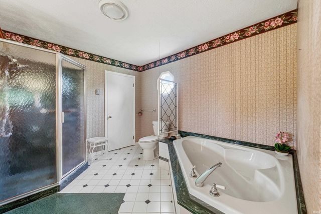 5028 S Old State Road 67, Muncie, IN 47302