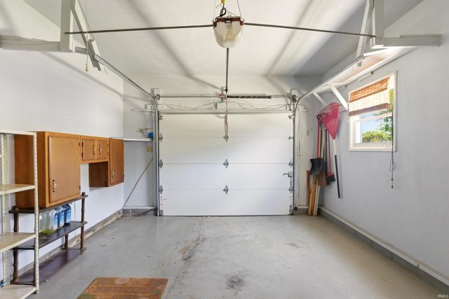 5028 S Old State Road 67, Muncie, IN 47302