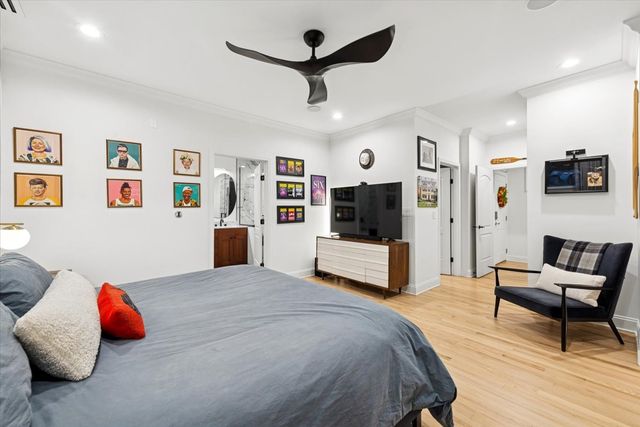 3746 N Fremont Street 1, Chicago, IL 60613