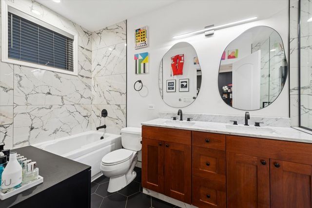 3746 N Fremont Street 1, Chicago, IL 60613