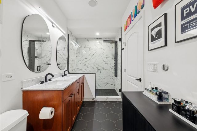 3746 N Fremont Street 1, Chicago, IL 60613