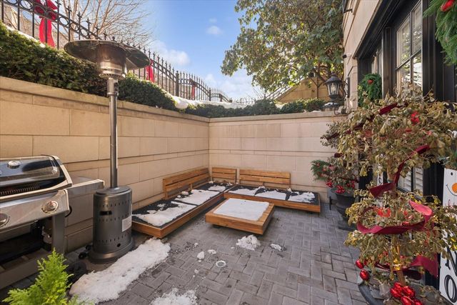 3746 N Fremont Street 1, Chicago, IL 60613