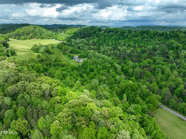 660 Gottland Shoals Road, Blountville, TN 37617
