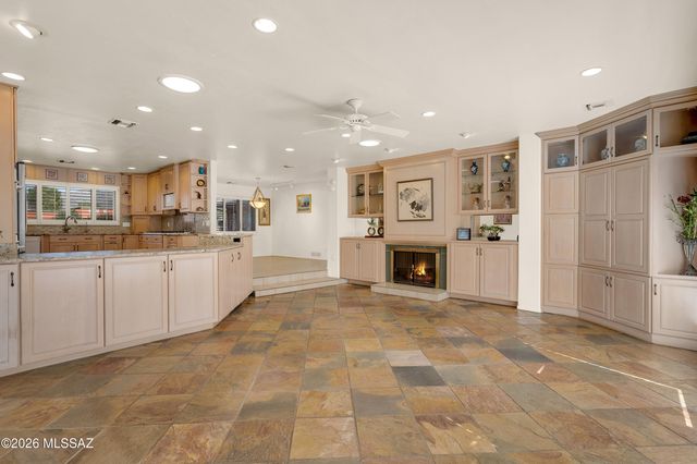 11930 E Barbary Coast Road, Tucson, AZ 85749