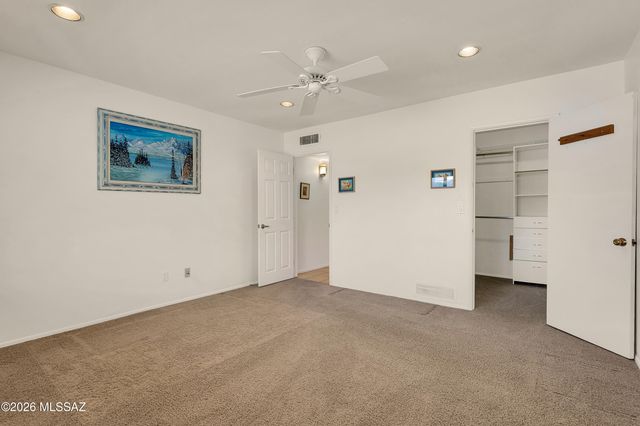 11930 E Barbary Coast Road, Tucson, AZ 85749