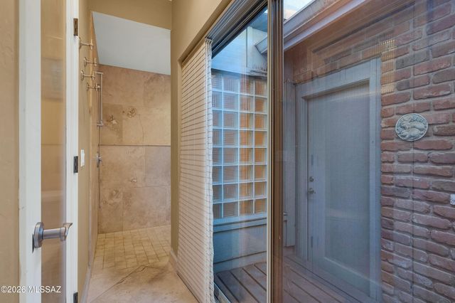 11930 E Barbary Coast Road, Tucson, AZ 85749