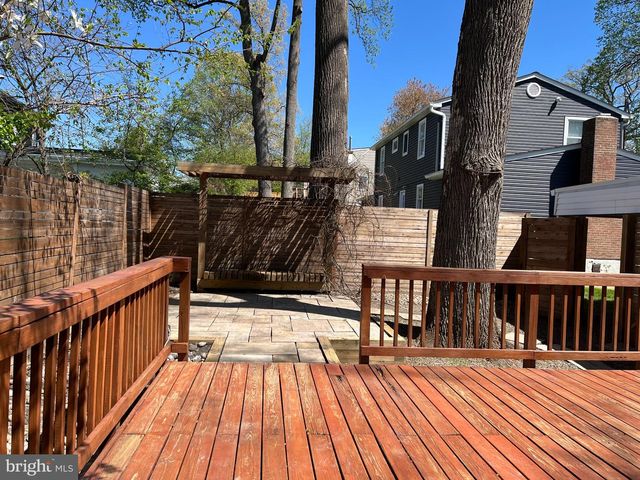 7308 POPLAR CT, Falls Church, VA 22042