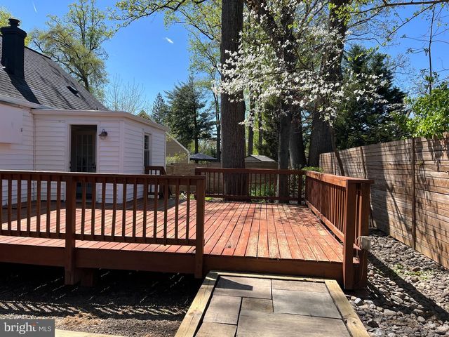 7308 POPLAR CT, Falls Church, VA 22042