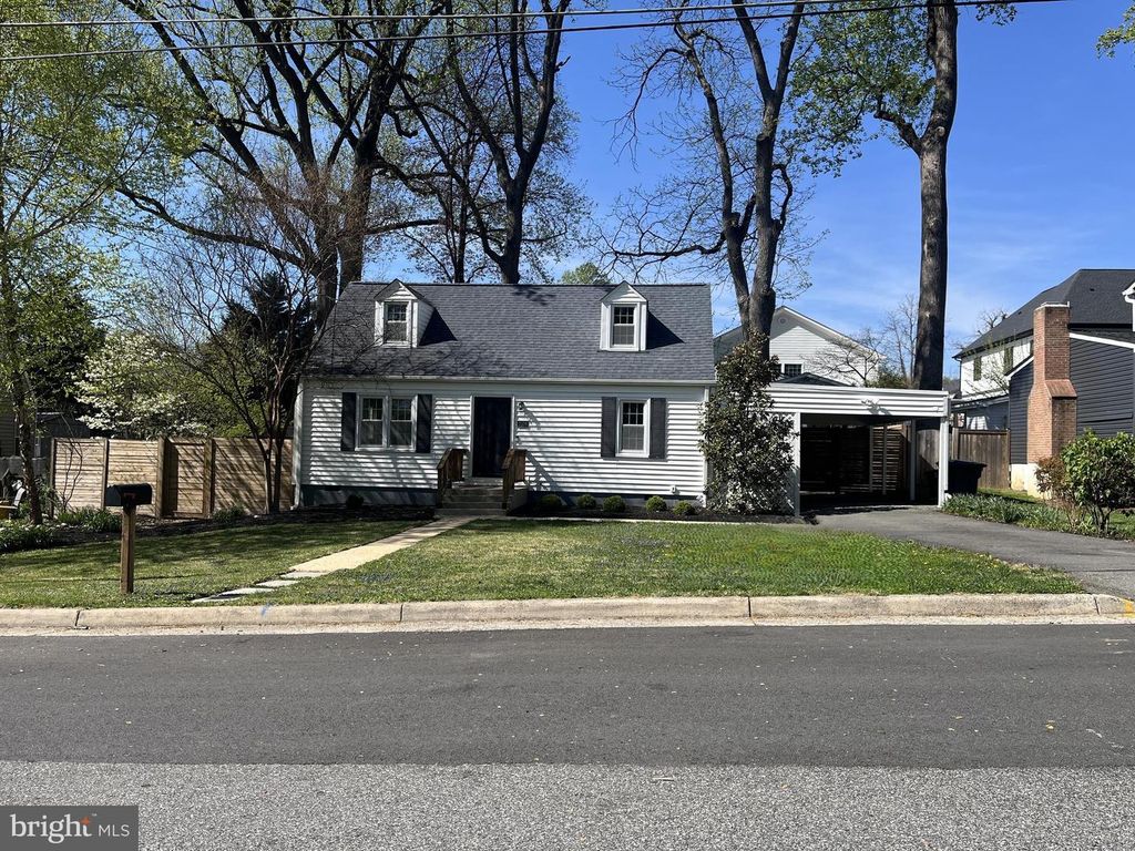 7308 POPLAR CT, Falls Church, VA 22042
