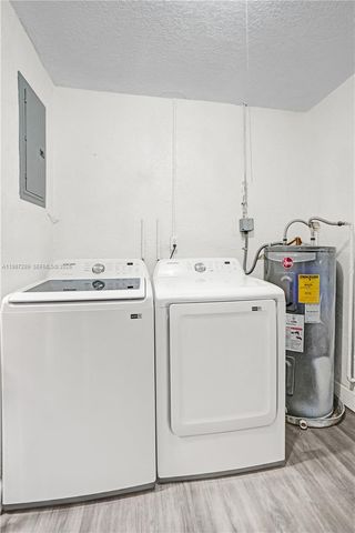 3320 NW 18th St, Lauderhill, FL 33311