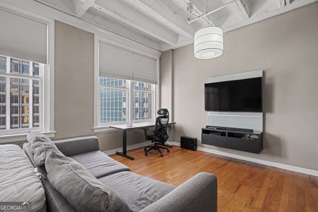 32 Peachtree Street NW 1405, Atlanta, GA 30303