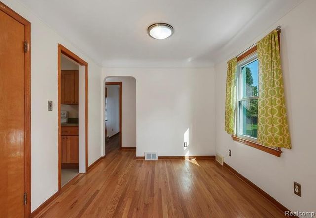 920 N Denwood Street, Dearborn, MI 48128