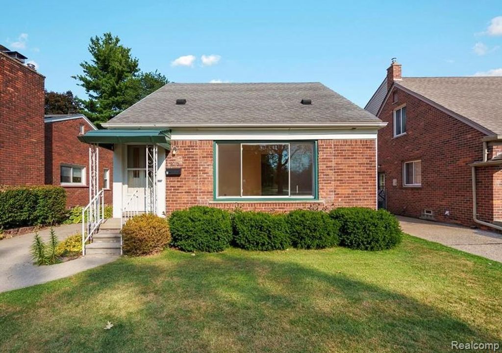 920 N Denwood Street, Dearborn, MI 48128