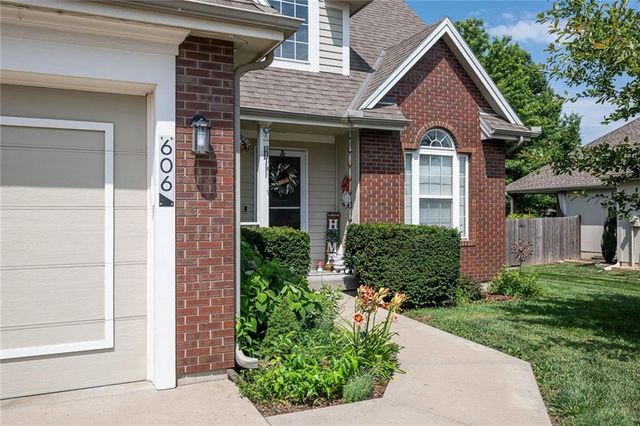 606 Briar Lane, Kearney, MO 64060