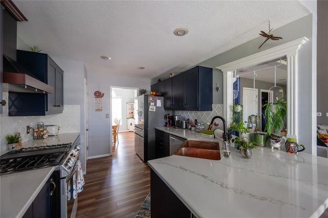 606 Briar Lane, Kearney, MO 64060