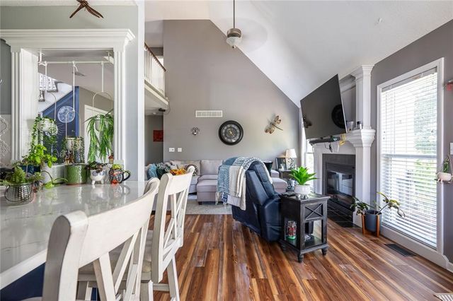 606 Briar Lane, Kearney, MO 64060