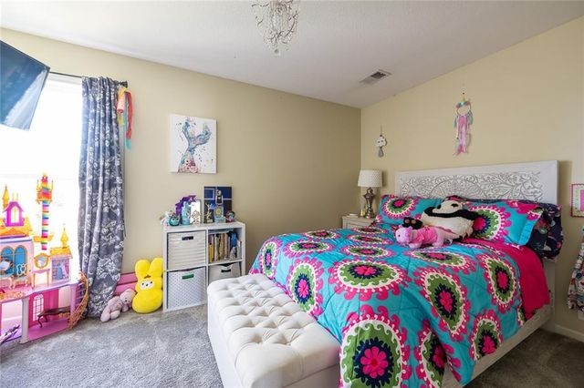 606 Briar Lane, Kearney, MO 64060