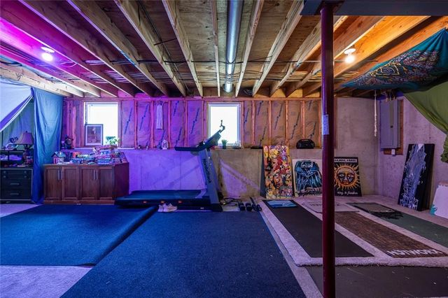 606 Briar Lane, Kearney, MO 64060