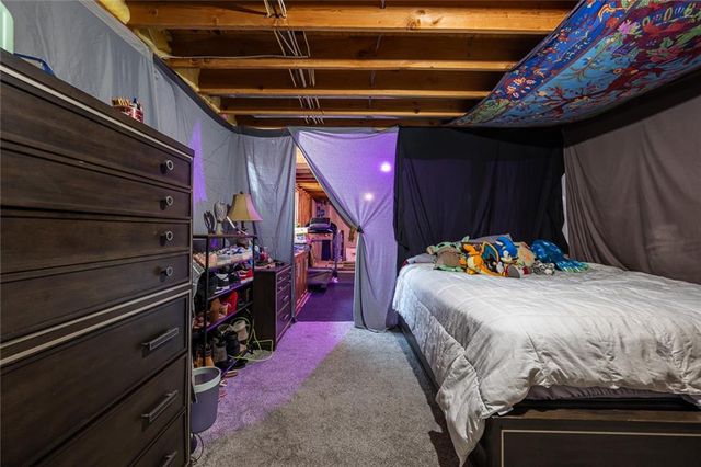 606 Briar Lane, Kearney, MO 64060