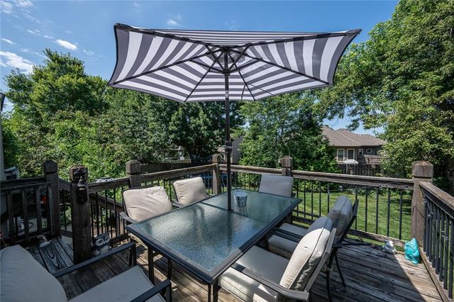 606 Briar Lane, Kearney, MO 64060