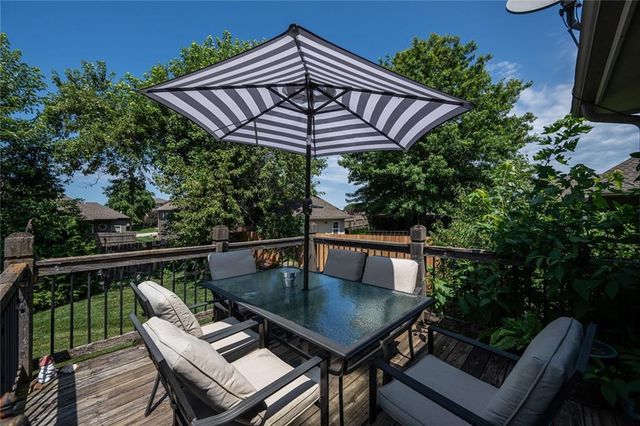 606 Briar Lane, Kearney, MO 64060