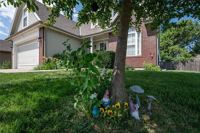 606 Briar Lane, Kearney, MO 64060