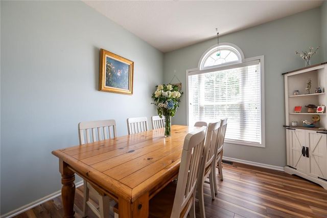 606 Briar Lane, Kearney, MO 64060