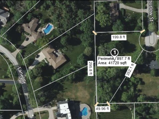 6420 Thurlow Street, Willowbrook, IL 60527