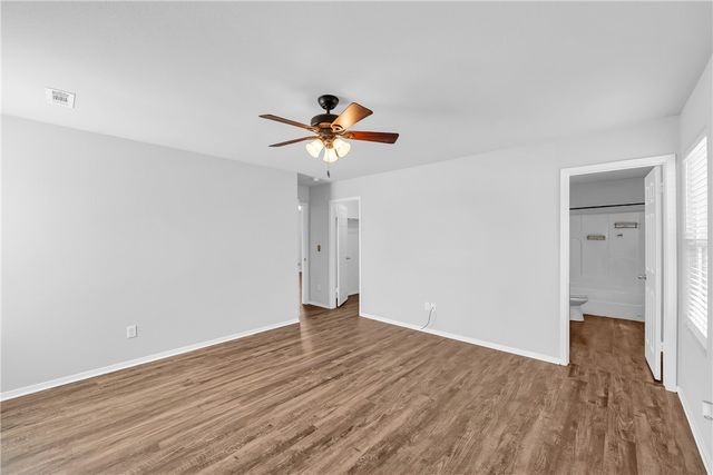 5016 Colfax Loop, Fayetteville, AR 72704