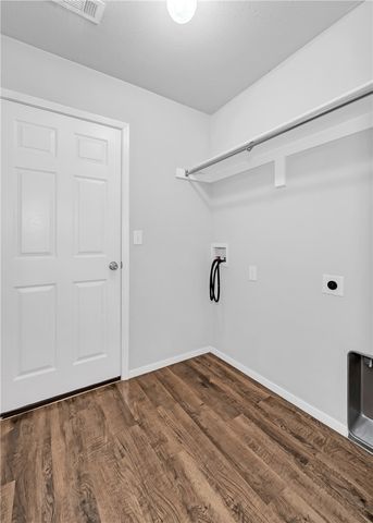 5016 Colfax Loop, Fayetteville, AR 72704