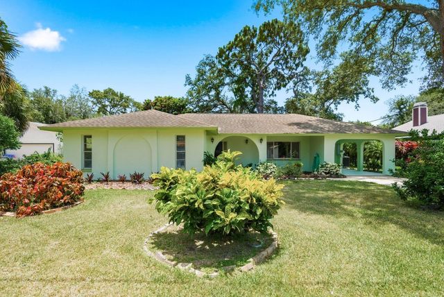 1603 MEXICO AVENUE, Tarpon Springs, FL 34689