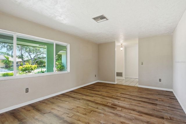 1603 MEXICO AVENUE, Tarpon Springs, FL 34689