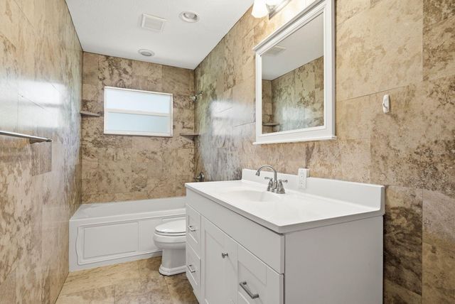 1603 MEXICO AVENUE, Tarpon Springs, FL 34689