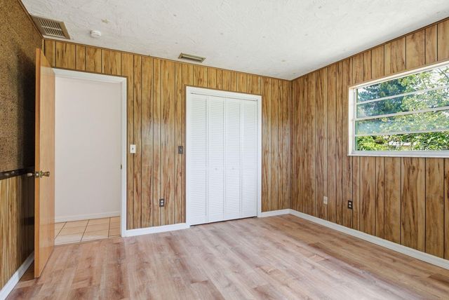 1603 MEXICO AVENUE, Tarpon Springs, FL 34689