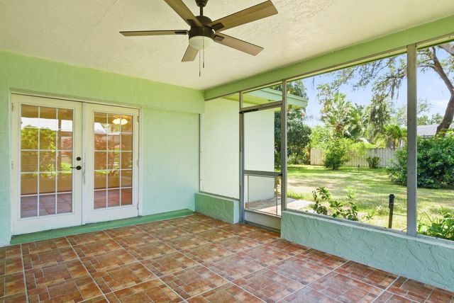 1603 MEXICO AVENUE, Tarpon Springs, FL 34689