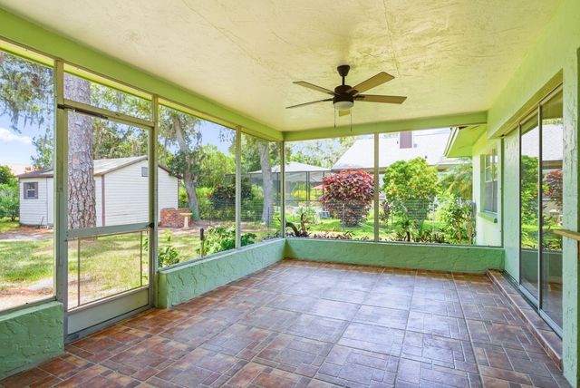 1603 MEXICO AVENUE, Tarpon Springs, FL 34689