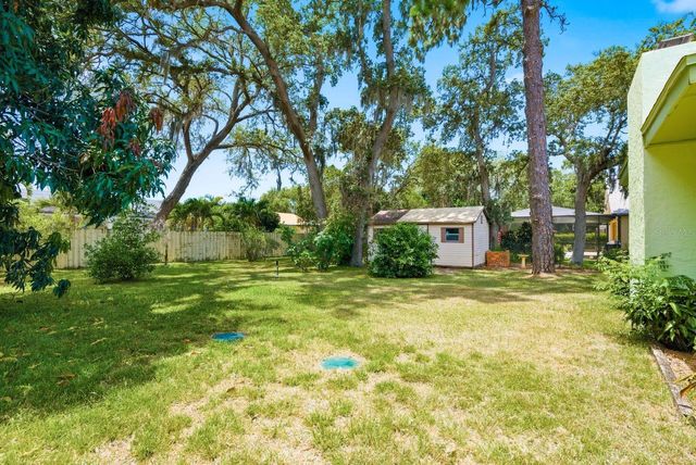 1603 MEXICO AVENUE, Tarpon Springs, FL 34689