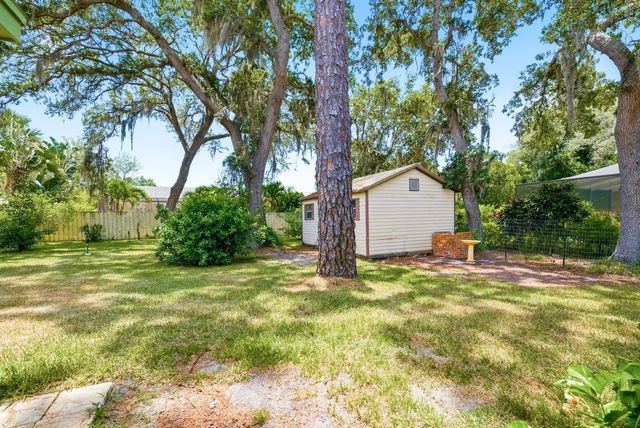 1603 MEXICO AVENUE, Tarpon Springs, FL 34689