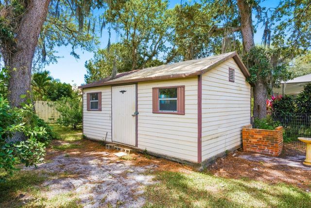 1603 MEXICO AVENUE, Tarpon Springs, FL 34689