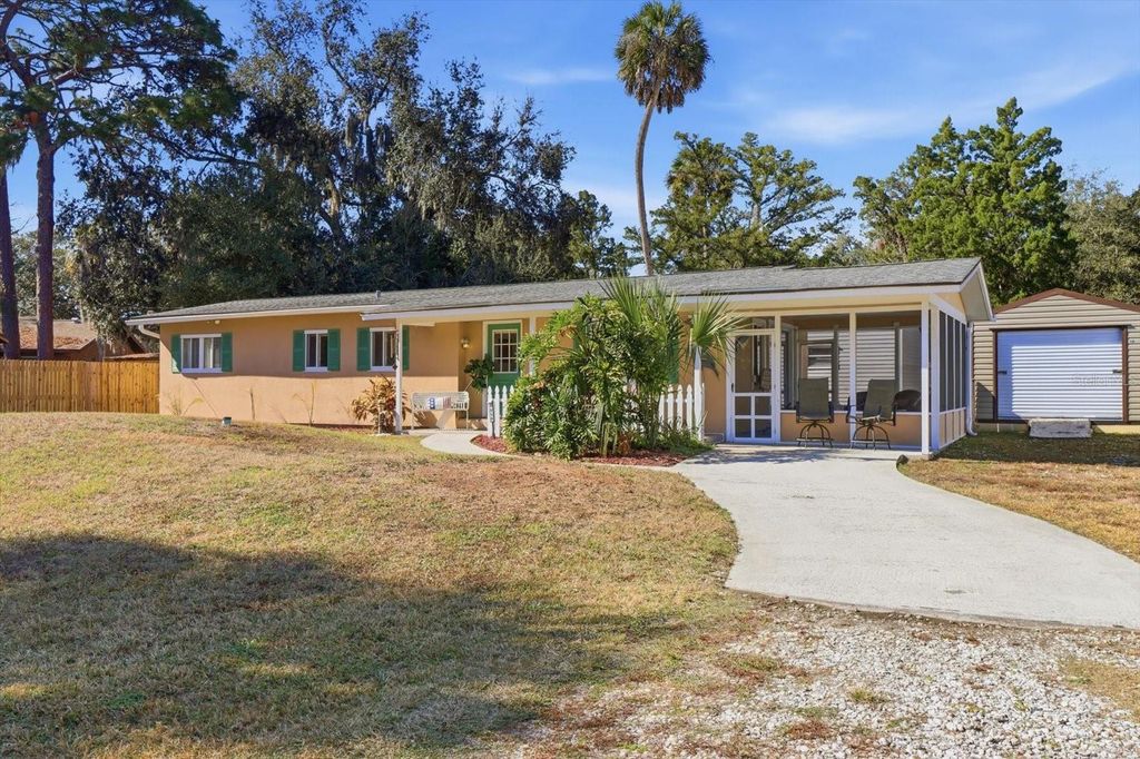 Image 1 of property listing at 1050 N MIDIRON POINT, Crystal River, FL 34429