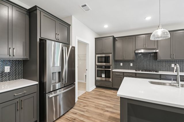 6012 Spunky Street, Rockvale, TN 37153