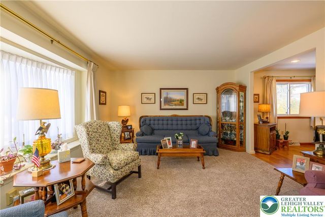 4487 Memphis Road, Whitehall Twp, PA 18052