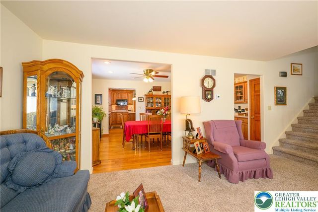 4487 Memphis Road, Whitehall Twp, PA 18052