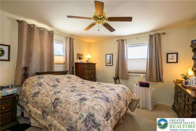 4487 Memphis Road, Whitehall Twp, PA 18052