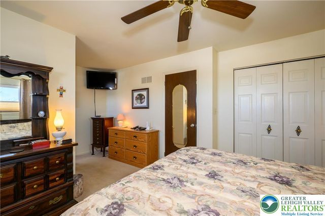 4487 Memphis Road, Whitehall Twp, PA 18052