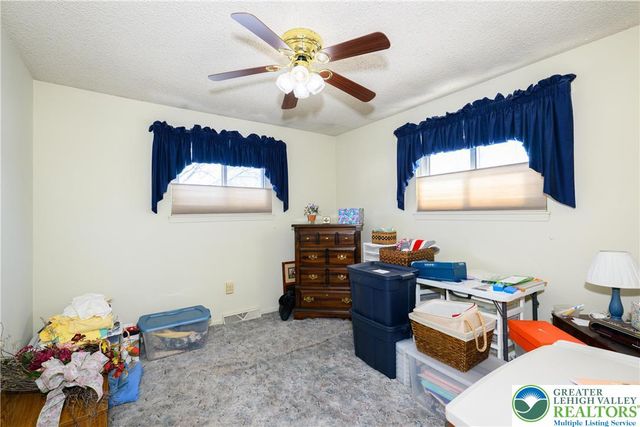 4487 Memphis Road, Whitehall Twp, PA 18052