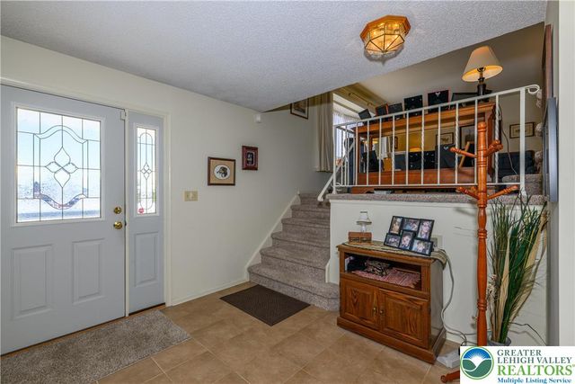 4487 Memphis Road, Whitehall Twp, PA 18052