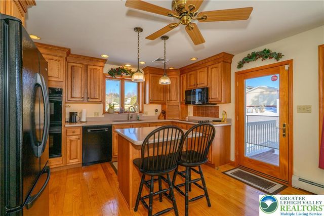 4487 Memphis Road, Whitehall Twp, PA 18052