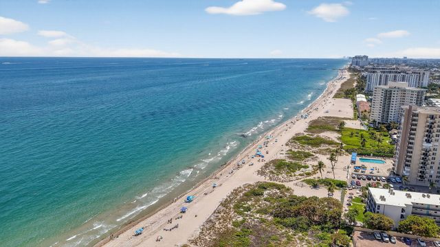 2040 Coral Reef Drive, Lauderdale-By-The-Sea, Pompano Beach, FL 33062
